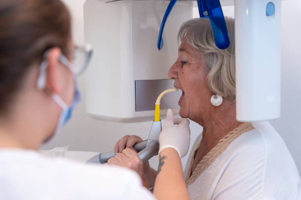 Best Tooth Infection Emergency Dentist  in Del Aire, CA