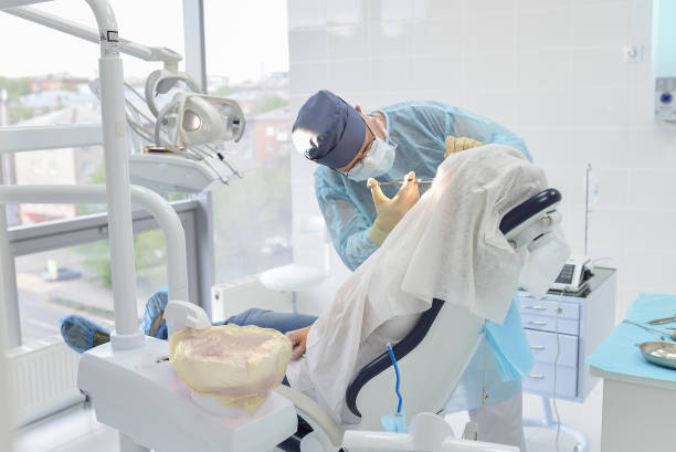 Best Urgent Tooth Repair  in Del Aire, CA
